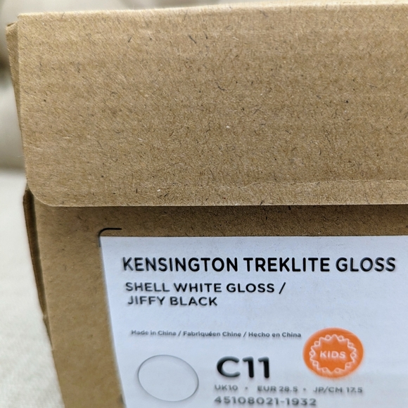 Native Shoes Little Girl's Glossy Boots - Picture 5 of 6